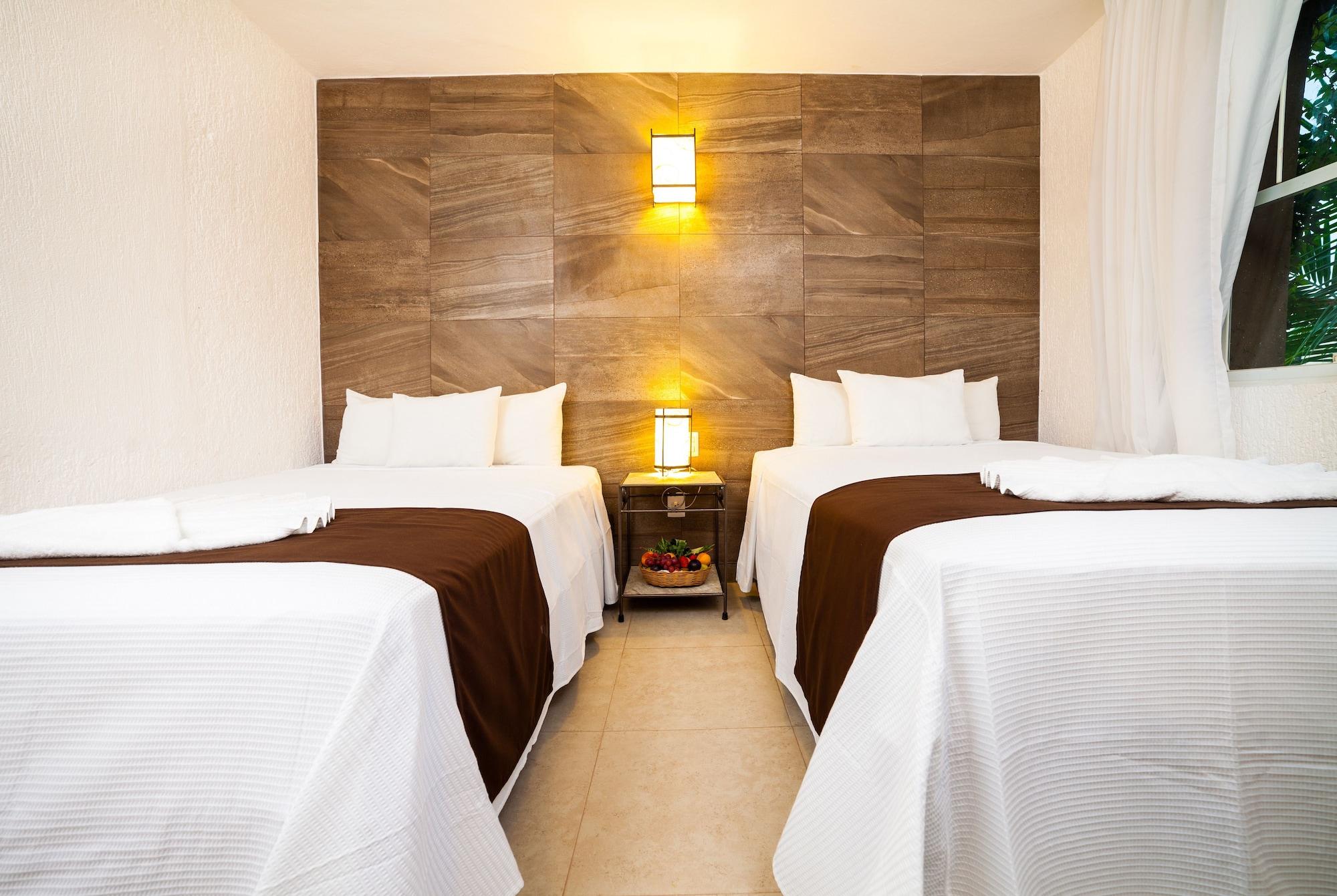 Tukan Hotel Playa Del Carmen Exterior photo