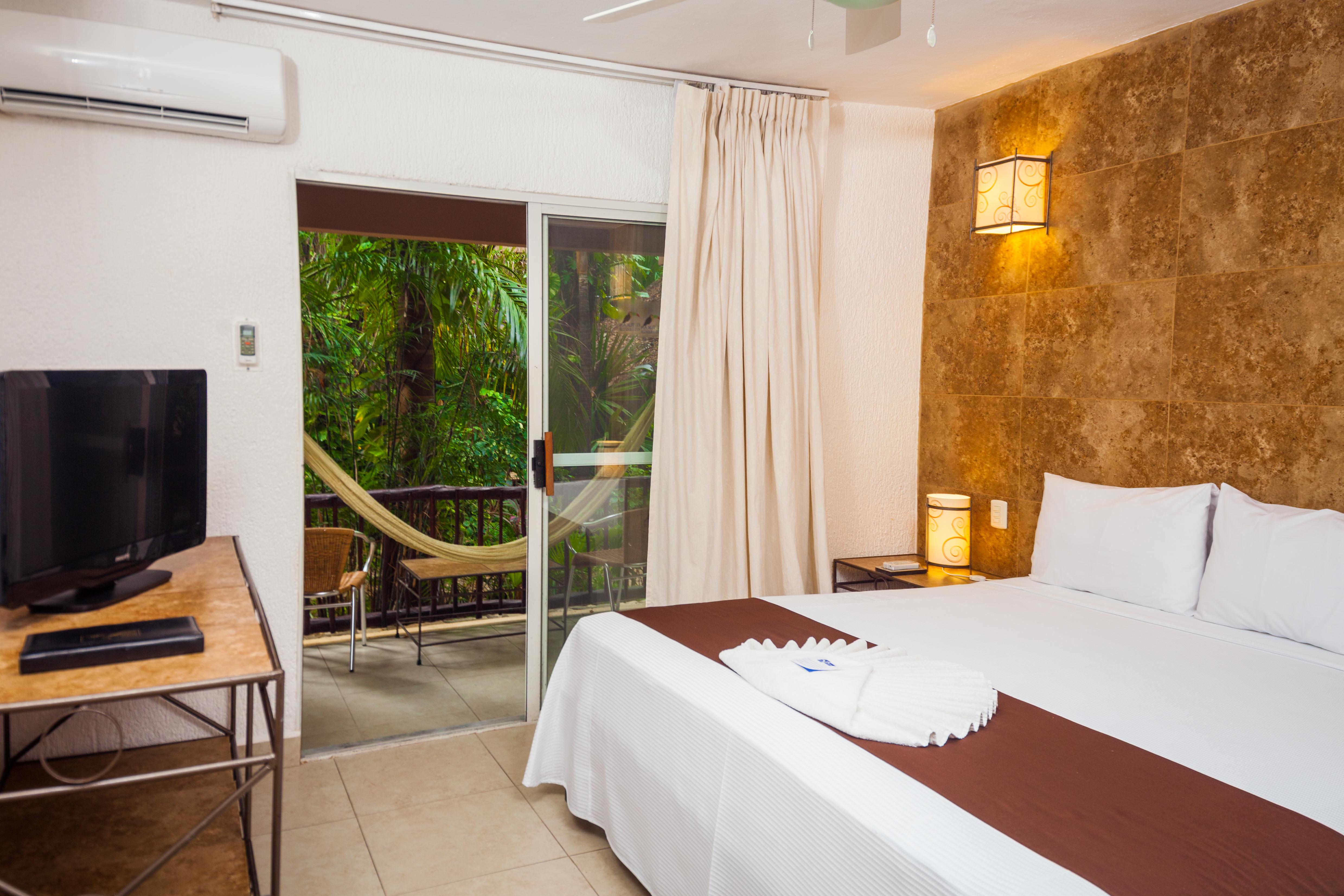 Tukan Hotel Playa Del Carmen Exterior photo