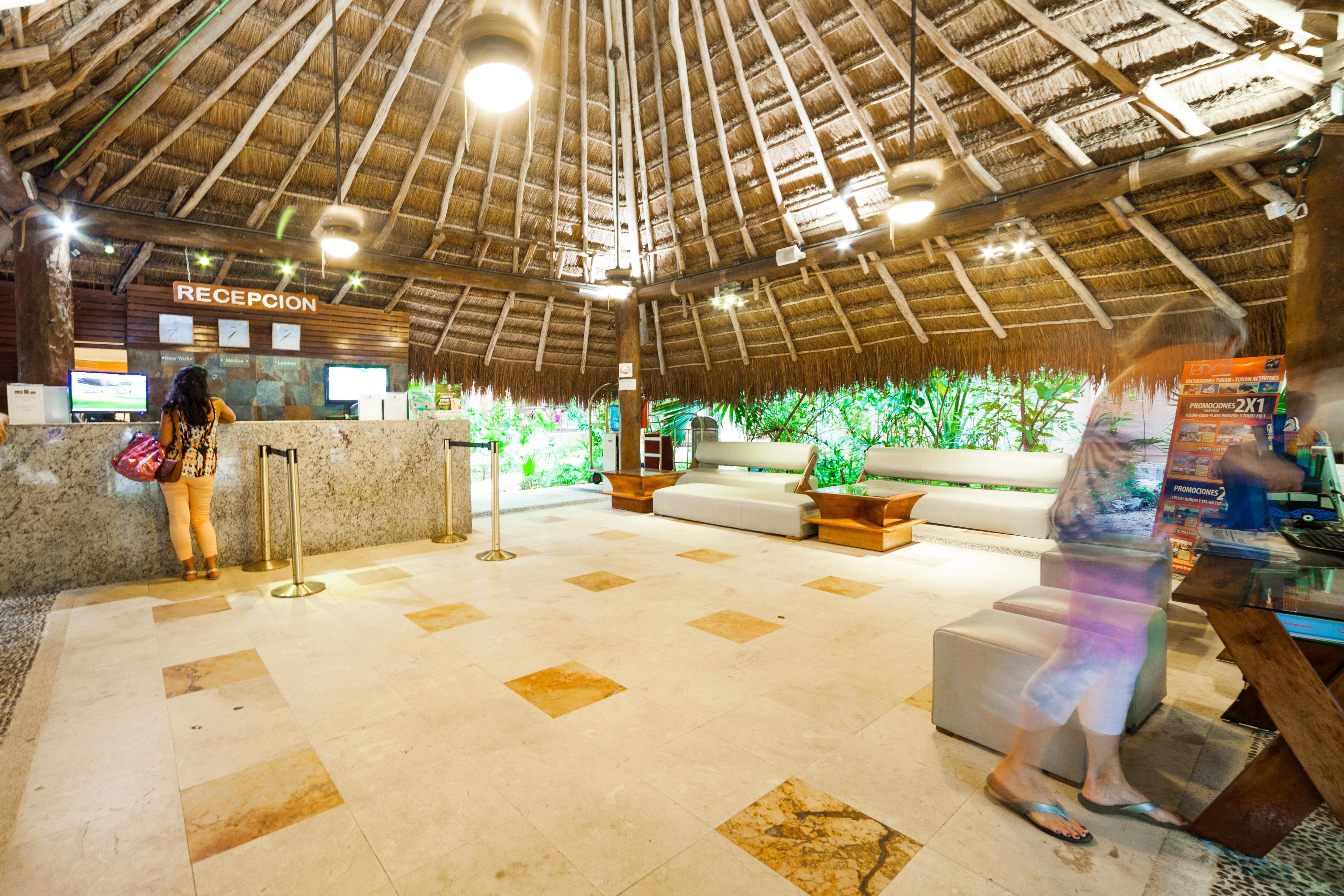 Tukan Hotel Playa Del Carmen Exterior photo